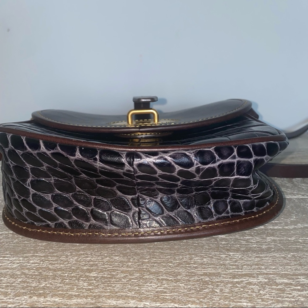 **RARE SAMPLE BAG*** Dooney  & Bourke Croc Print Leather Crossbody Purse - Picture 7 of 16
